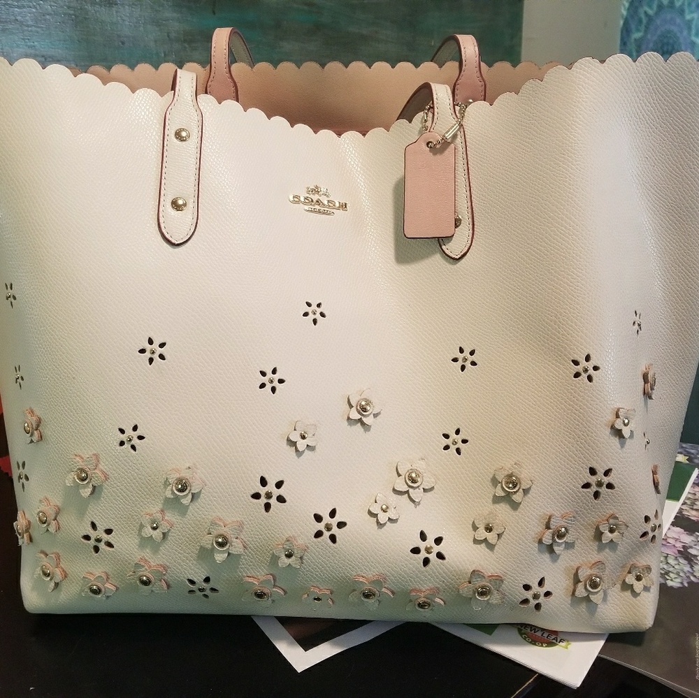 Coach white leather tote bag